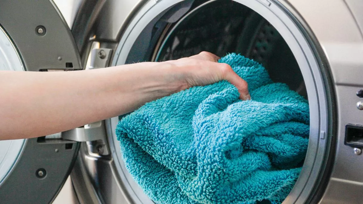 Warnung von Mikrobiologen: Nicht einmal pro Woche, nicht einmal alle 15 Tage: Wann Handtücher gewaschen werden sollten