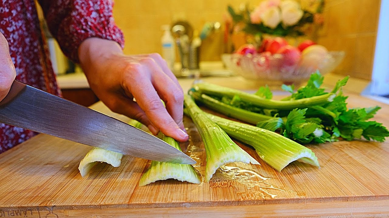 „Dieser kleine Schritt in Richtung Null-Abfall hat es mir ermöglicht, mich für immer vom Backpapier zu verabschieden (und ich bereue es nicht).“